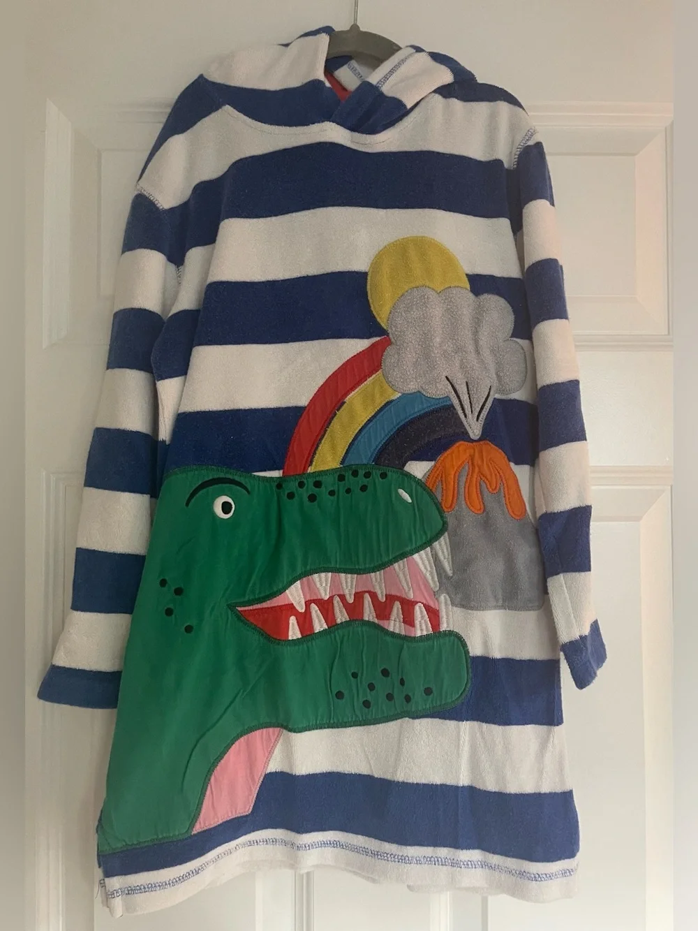 Mini Boden appliqué toweling cover-up 8/9 rainbow volcano dinosaur T-Rex unisex